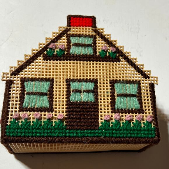 Vintage Handmade Plastic Canvas Yarn Cottage House letter mail coaster Decor - Picture 11 of 14
